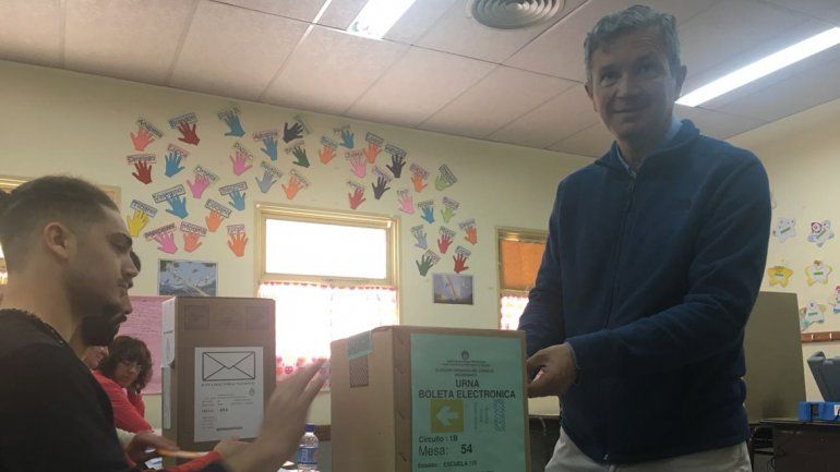 Monzani: No hay inconvenientes, sólo demora por los dos sistemas