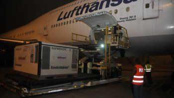 en 24 horas, llegaron dos millones de vacunas a la argentina en 24 horas, llegaron dos millones de vacunas a la argentina