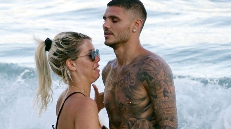 Mujer real: aparecieron fotos de Wanda Nara al natural en Ibiza