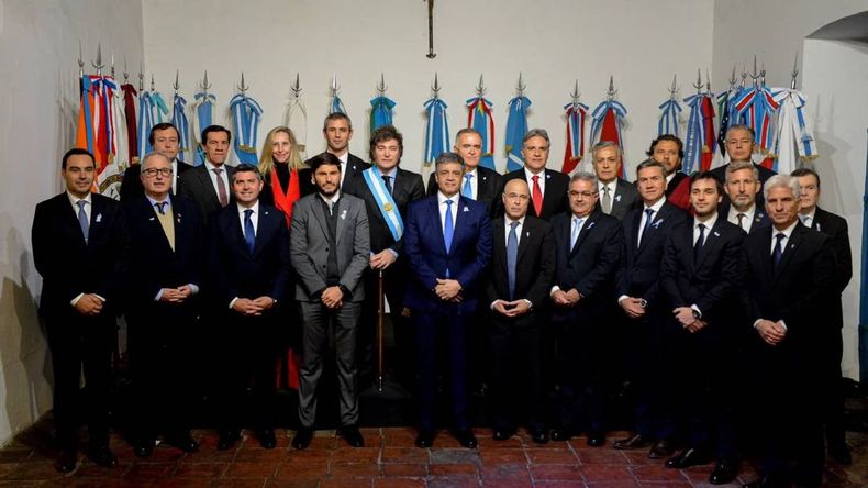 El último encuentro de Javier Milei con los gobernadores fue en el famoso Pacto de Mayo. | LM Neuquen El último encuentro de Javier Milei con los gobernadores fue en el famoso Pacto de Mayo.