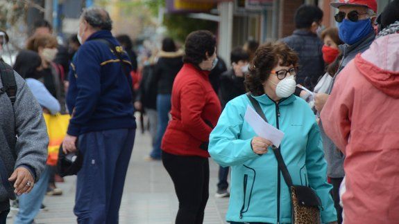 Salud confirmó 43 positivos en las últimas 24 horas en Neuquén
