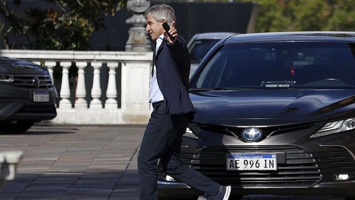 En el entorno de Luis Caputo admiten que el escándalo Adorni ya comenzó a generar ruido sobre la credibilidad del programa económico. En el entorno de Luis Caputo admiten que el escándalo Adorni ya comenzó a generar ruido sobre la credibilidad del programa económico.