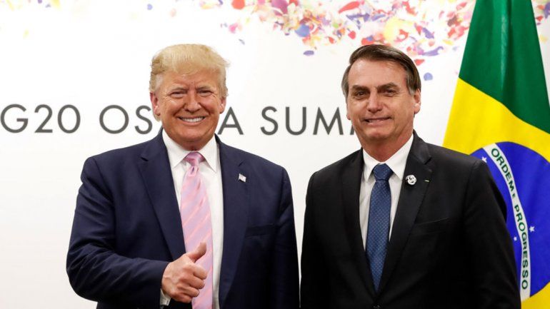 Trump y un guiño a Bolsonaro para que su hijo sea el embajador