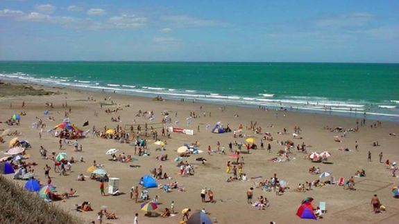 Las Grutas se prepara para la temporada de verano 2025