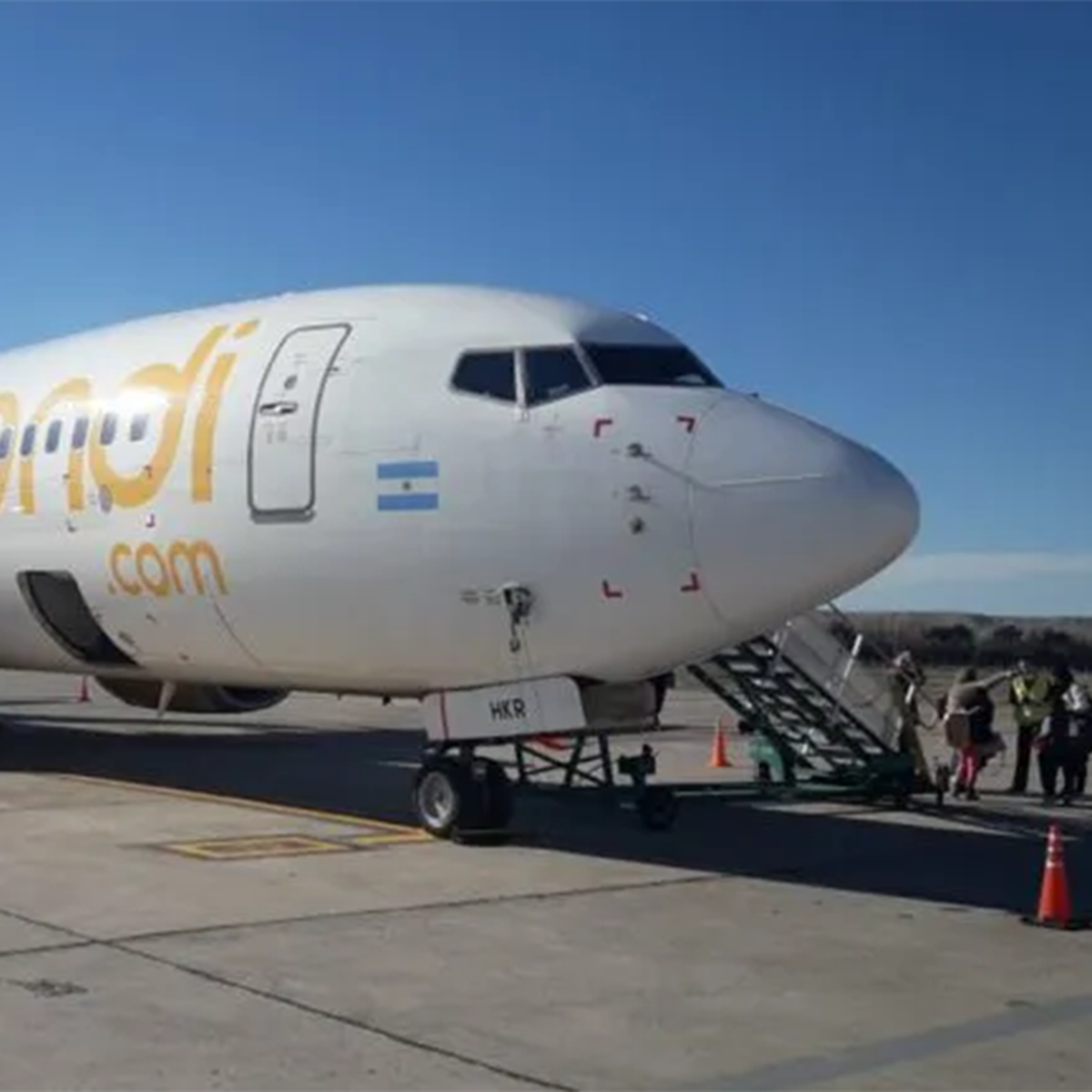 Qué pasó con las guitarras que se intercambiaron por error en un vuelo  Flybondi?