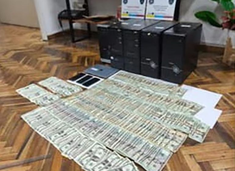 Allanamientos por estafas virtuales en Puerto Madryn. Allanamientos por estafas virtuales en Puerto Madryn.