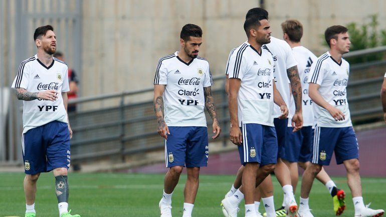 La Selección no podrá jugar su último partido preparatorio ante Israel y se barajan nuevos rivales