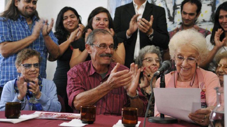 El padre de la nieta 129: Para ella es un cimbronazo enorme