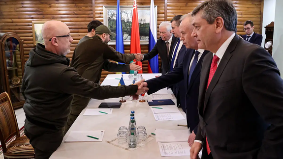 Reanudan el diálogo entre Ucrania y Rusia