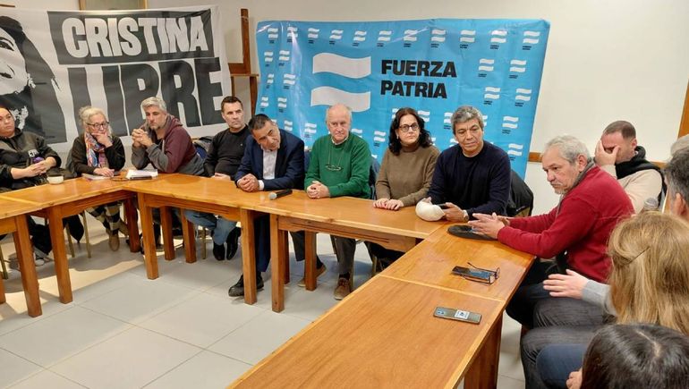 Fuerza Patria Neuquén: el peronismo neuquino se une en un frente electoral contra Milei
