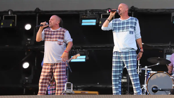 fiesta de la confluencia 2026: el mensaje de la bersuit por los incendios en la patagonia fiesta de la confluencia 2026: el mensaje de la bersuit por los incendios en la patagonia