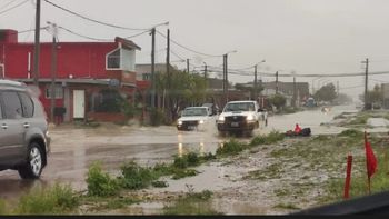 comodoro rivadavia enfrenta fuertes lluvias y se prepara para una marejada con olas de mas de 5 metros comodoro rivadavia enfrenta fuertes lluvias y se prepara para una marejada con olas de mas de 5 metros