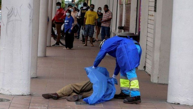En Ecuador aparecen cuerpos tirados en las calles