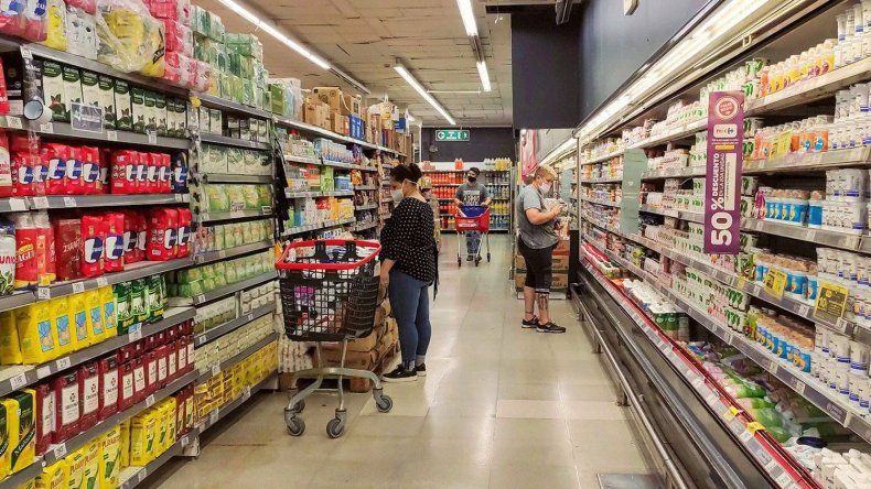 La aparición de azúcar importada de Brasil impulsó los precios hacia abajo en Neuquén. La aparición de azúcar importada de Brasil impulsó los precios hacia abajo en Neuquén.