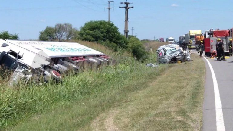 Cuatro muertos en un choque frontal en una ruta de Santa Fe