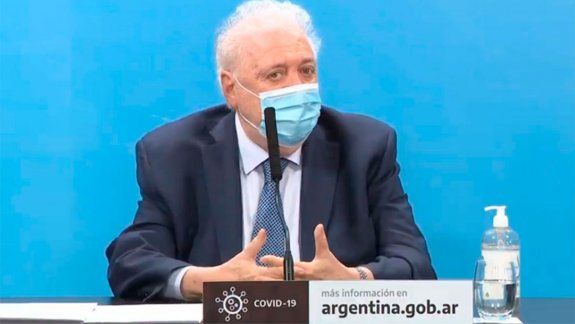 Ginés González García advirtió de la necesidad de cuidarse de los contagios