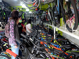 Estafadores venden bicicletas robadas con tarjetas verdes falsas