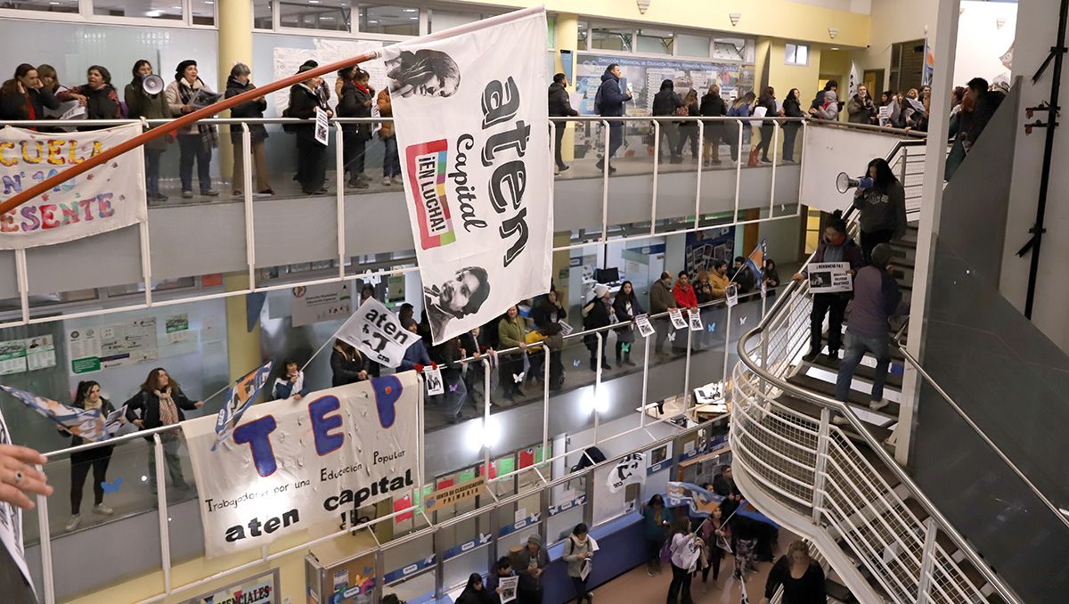 ATEN se concretó en el CPE y reclamó por una mesa de negociación / Foto