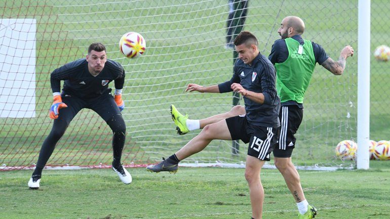 Armani y Palacios tienen el alta y se suben al avión