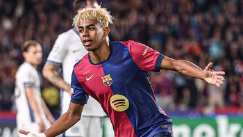 futbol artistico: barcelona e inter jugaron un partido para aplaudir en la champions
