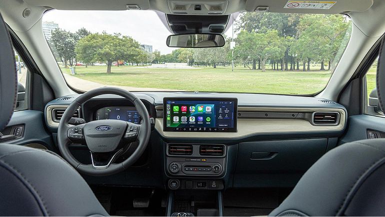 Así es el interior de la Ford Maverick que se vende en Argentina. Foto: Ford Argentina Así es el interior de la Ford Maverick que se vende en Argentina. Foto: Ford Argentina