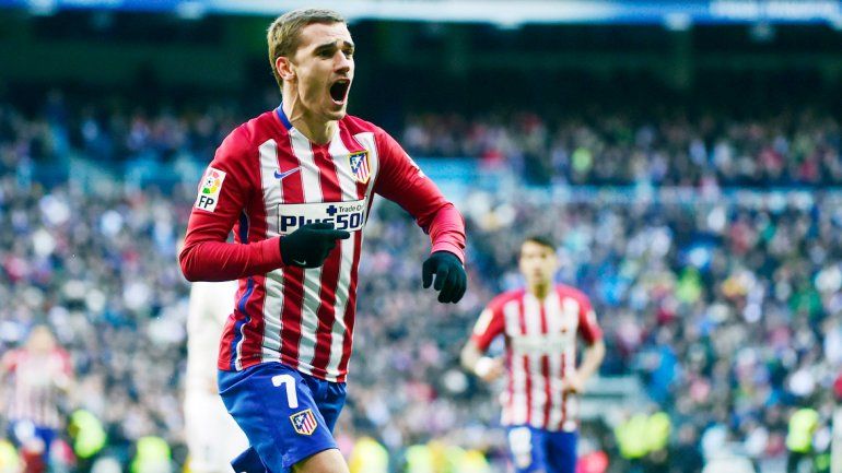 Griezmann le dio el triunfo al Aleti en un duro derbi madrileño.