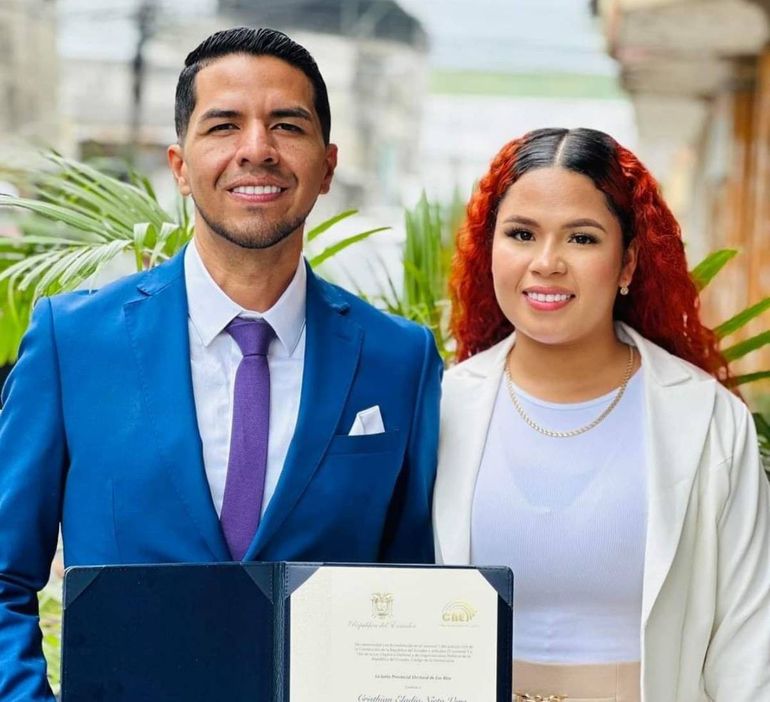 El diputado Cristhian Nieto y su esposa, Nicole Burgos. Foto: Google. El diputado Cristhian Nieto y su esposa, Nicole Burgos. Foto: Google.