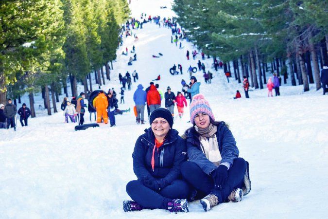 El parque recreativo El Llano, de Andacollo, es una referencia para el turismo de cercanía del norte neuquino en el invierno. El parque recreativo El Llano, de Andacollo, es una referencia para el turismo de cercanía del norte neuquino en el invierno.