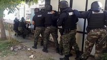 la policia de neuquen secuestro un kilo de cocaina y detuvo a 10 personas