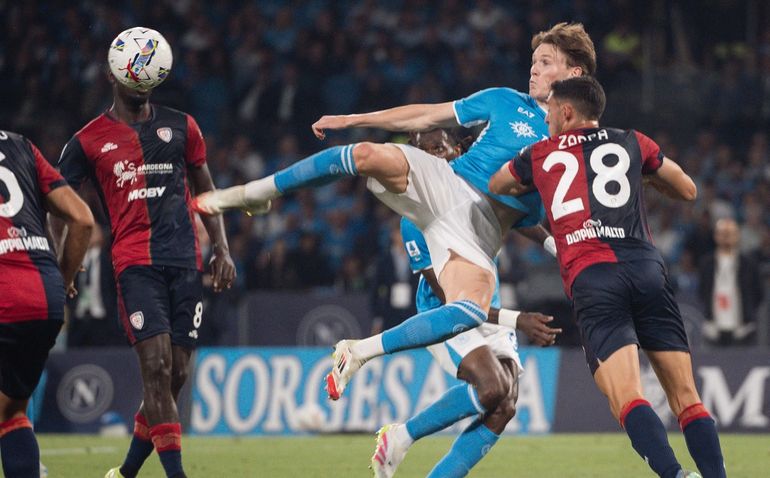 Scott McTominay y una tijera espectacular para abrir el camino al campeonato del Napoli. 