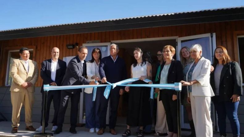 Tras una larga espera, abrió el refugio para mujeres en honor a Ivana Rosales y su hija Mayka | LM Neuquen Tras una larga espera, abrió el refugio para mujeres en honor a Ivana Rosales y su hija Mayka