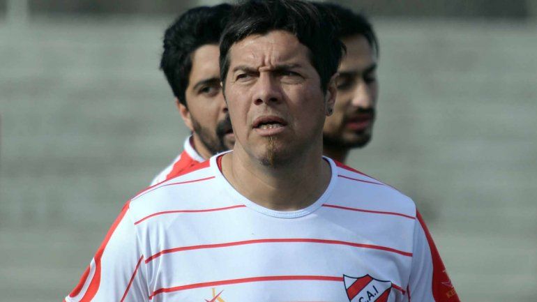 Porra será titular por primera vez en el torneo y el público se ilusiona.