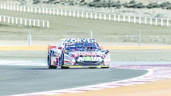 Manuel Urcera y el irregular comienzo de año en el Turismo Carretera. Igual, ya se metió en zona de Copa de Oro. Manuel Urcera y el irregular comienzo de año en el Turismo Carretera. Igual, ya se metió en zona de Copa de Oro.