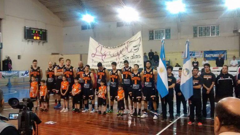 Petrolero aprovechó su chance en su estreno en casa y ganó por cinco.