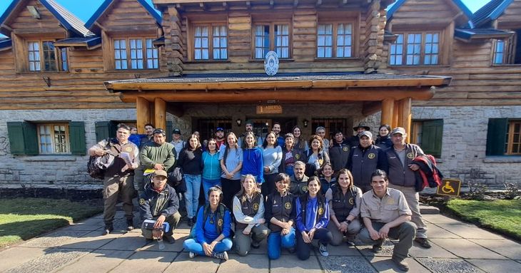 La capacitación se llevó a cabo en San Martin de los Andes. La capacitación se llevó a cabo en San Martin de los Andes.