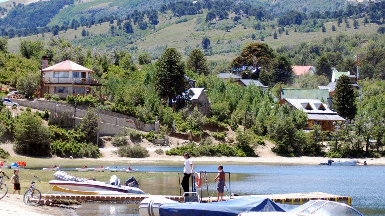 Villa Pehuenia se llenará de médicos por un congreso