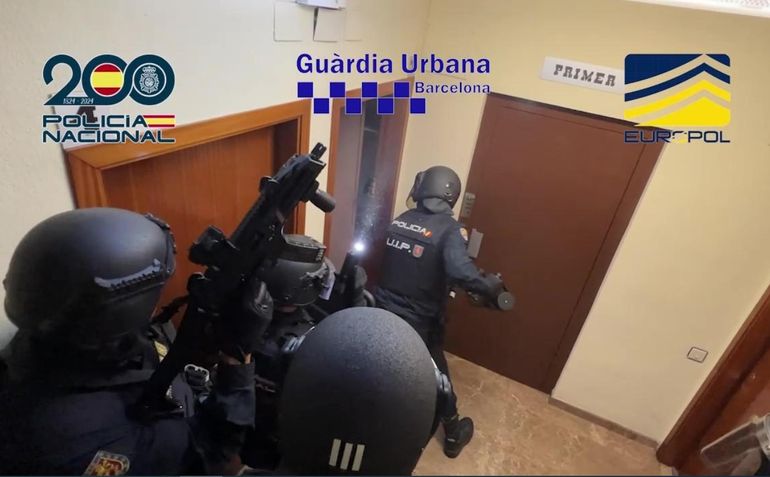 Falsas ofertas de trabajo y explotación sexual: rescatan a siete mujeres latinoamericanas de una red de trata en España Falsas ofertas de trabajo y explotación sexual: rescatan a siete mujeres latinoamericanas de una red de trata en España