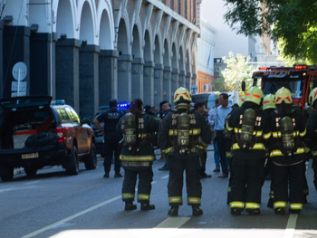 A la sede de Gendarmería habían llegado tres paquetes y uno de ellos fue el que detonó. A la sede de Gendarmería habían llegado tres paquetes y uno de ellos fue el que detonó.