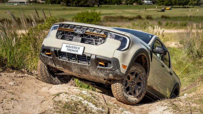 Ford Maverick. Ford Maverick.