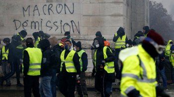 macron freno los aumentos pero las protestas seguiran