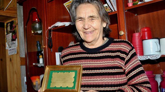 Una portera con alma y corazón de madre