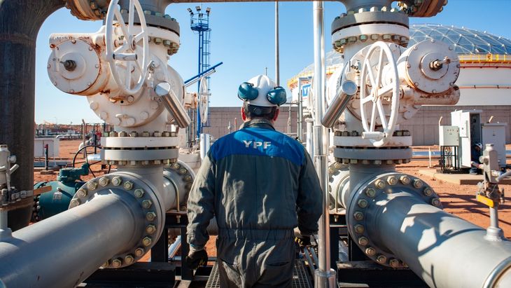 YPF anunció una inversión récord de US$ 6.000 millones para 2026