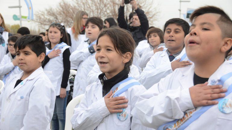 Por ahora, el Mundial no se verá en las escuelas
