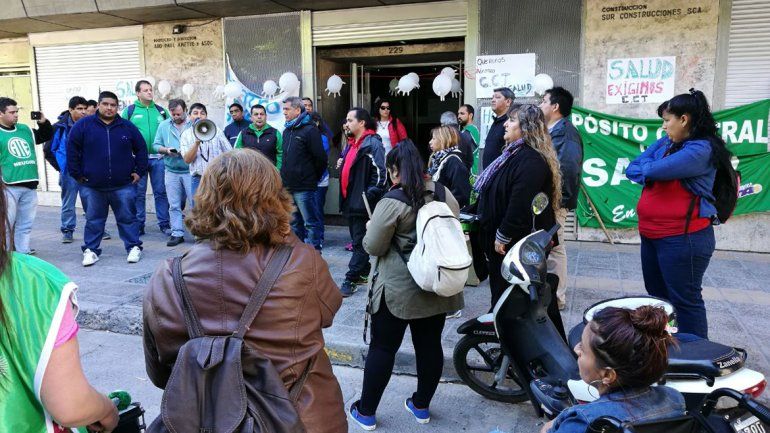 ATE levantó la toma en Hacienda como un gesto ante la convocatoria de Gobierno