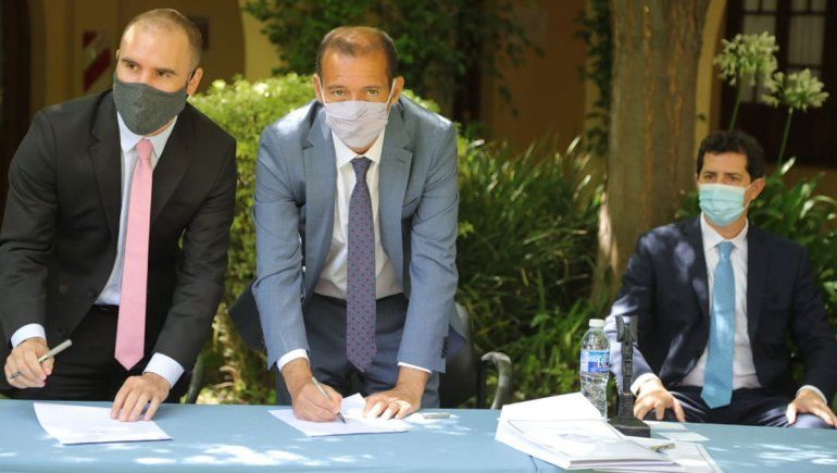 Los ministros Guzmán y De Pedro llegaron a Neuquén