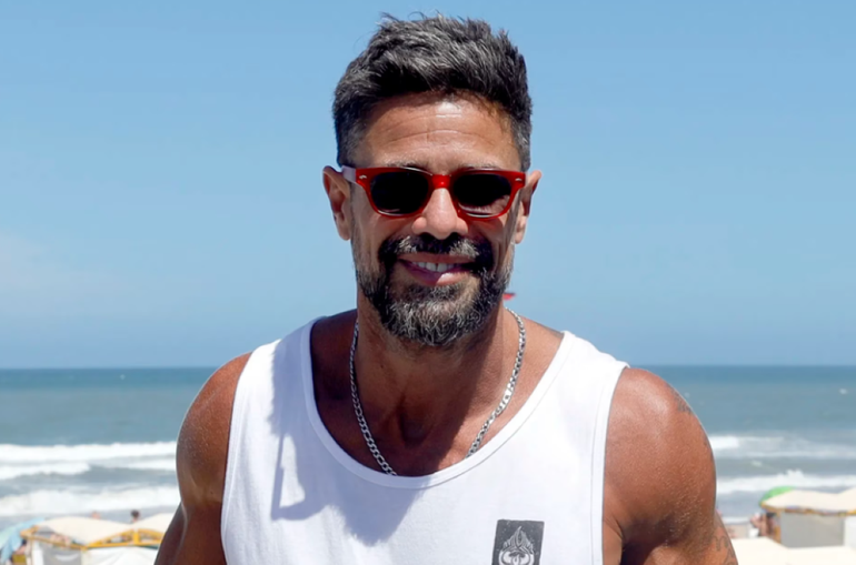 El actor Luciano Castro veraneando El actor Luciano Castro veraneando