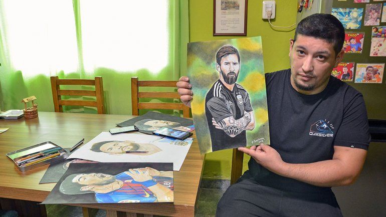 Al dibujante de Messi el Mundial  le tira un centro