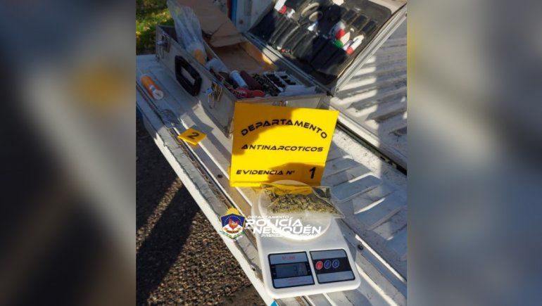 Un joven fue demorado con una gran cantidad de droga en su poder.