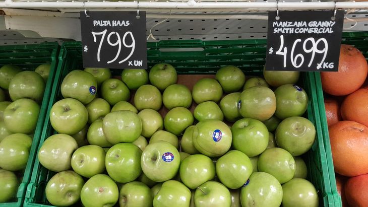 La foto es del 30 de noviembre de 2024 de una góndola de una importante cadena de supermercado nacional en la costa bonaerense (Pinamar). La foto es del 30 de noviembre de 2024 de una góndola de una importante cadena de supermercado nacional en la costa bonaerense (Pinamar).