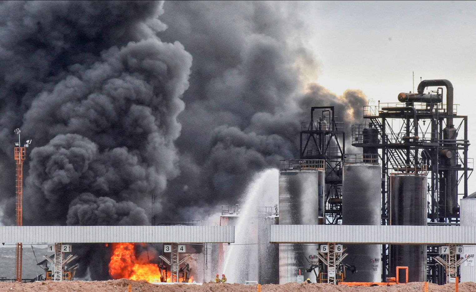 Una explosión de la refinería de petróleo New American Oil (NAO) mató a tres trabajadores en Plaza Huincul, provincia de
